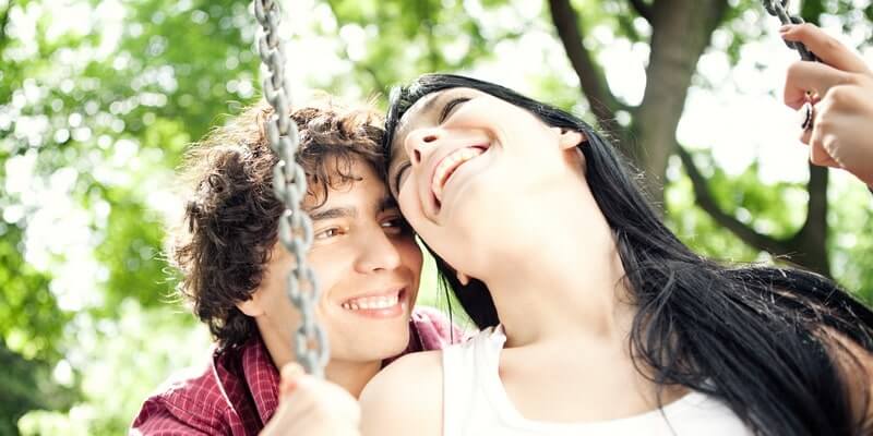 Salir con una mujer rumana