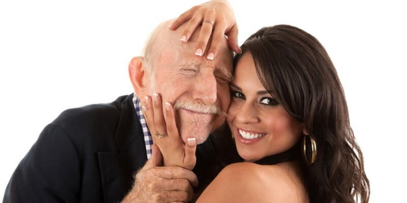 Consejos para salir con una mujer más joven